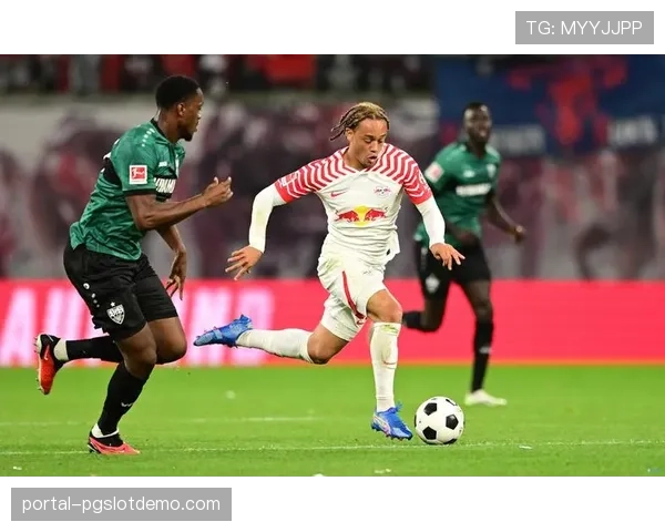 观点：过度商业化？德甲比赛中断插播虚拟广告技术面临球迷团体投诉