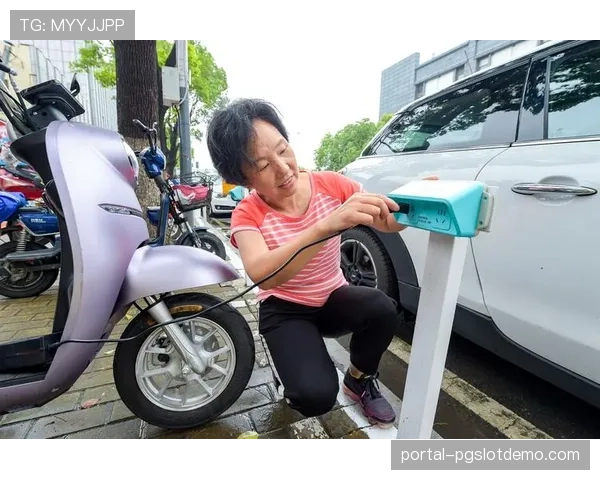 深度报道:英超各队GPS背心数据如何共享与分析以优化训练负荷 深度报道:英超各队GPS背心数据如何共享与分析以优化训练负荷