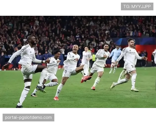 拜仁首回合终结对皇马9场不胜魔咒，心理枷锁破除影响分析